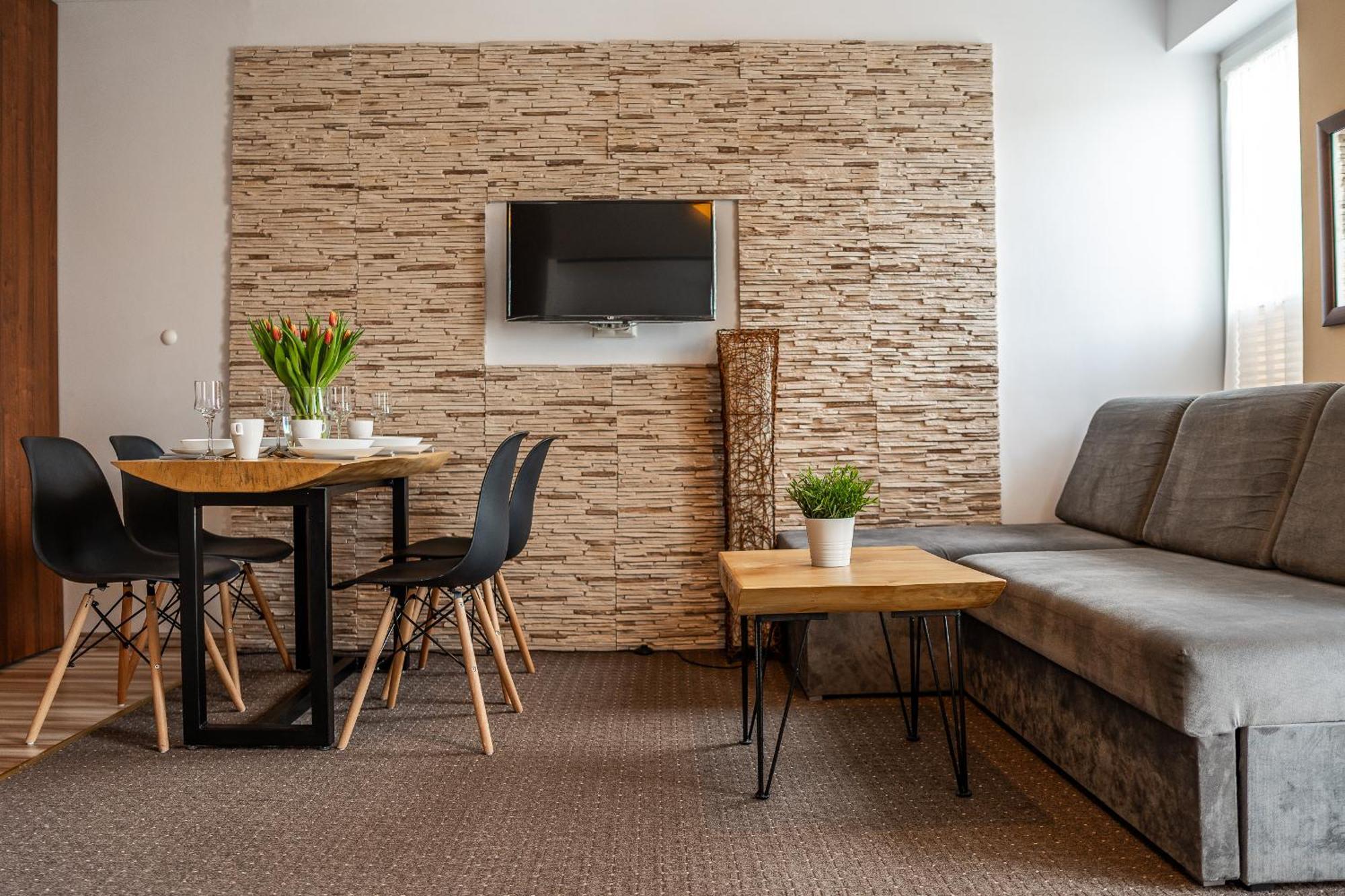 Max Apartamenty - Pokoje - Domki - Restauracja - Basen ميلنو المظهر الخارجي الصورة
