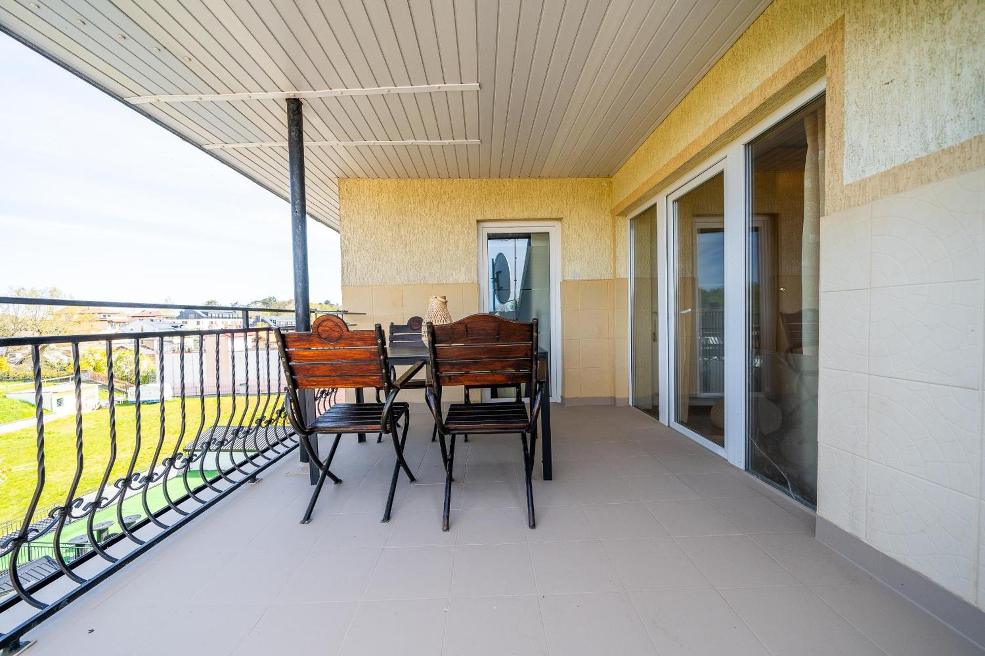Max Apartamenty - Pokoje - Domki - Restauracja - Basen ميلنو المظهر الخارجي الصورة